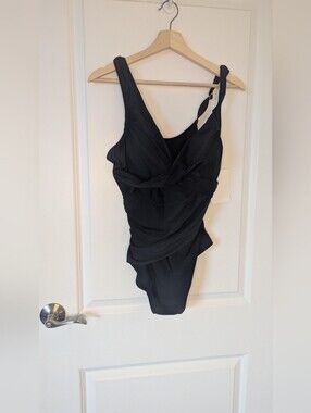 Hanna Nikole Black One-Piece Swimsuit Size 16W